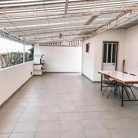 Spacious House At * Назаре