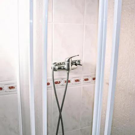 Дом отдыха Spacious House At