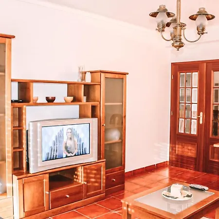 Spacious House At 度假居 纳扎雷